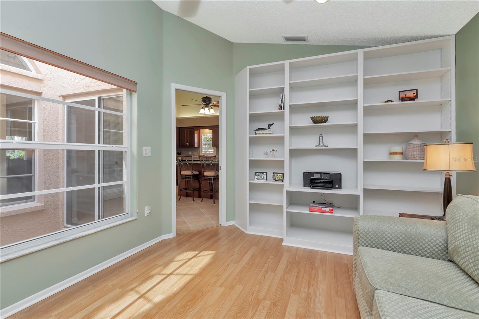 SALEM SQUARE UNIT 2 PH A - Residential