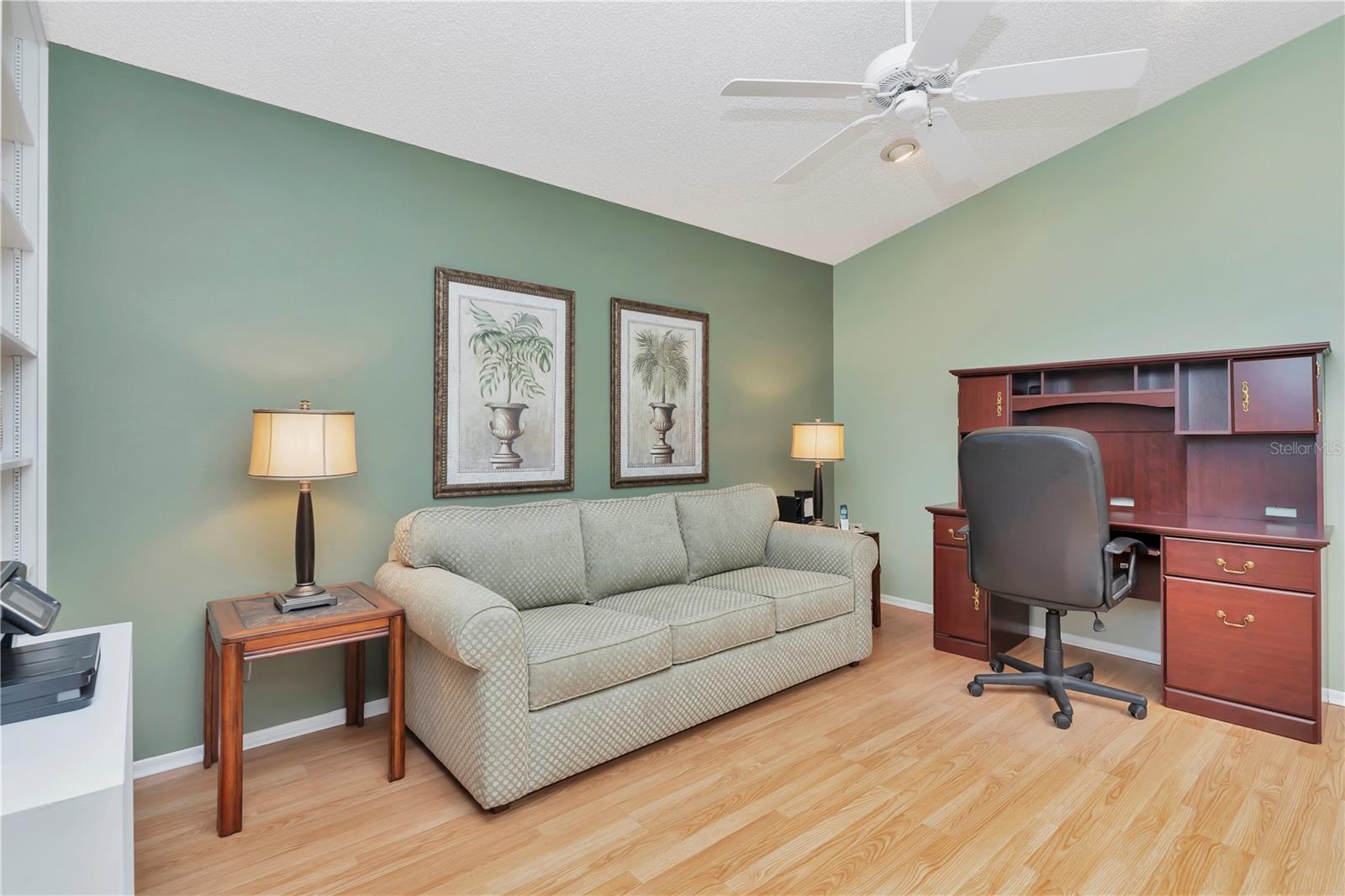 SALEM SQUARE UNIT 2 PH A - Residential