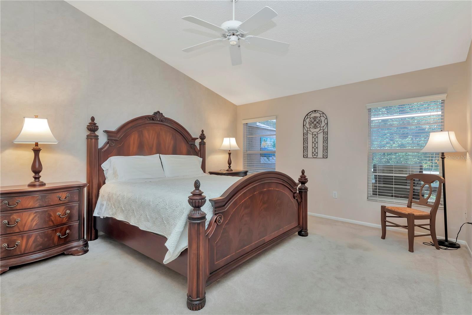 SALEM SQUARE UNIT 2 PH A - Residential