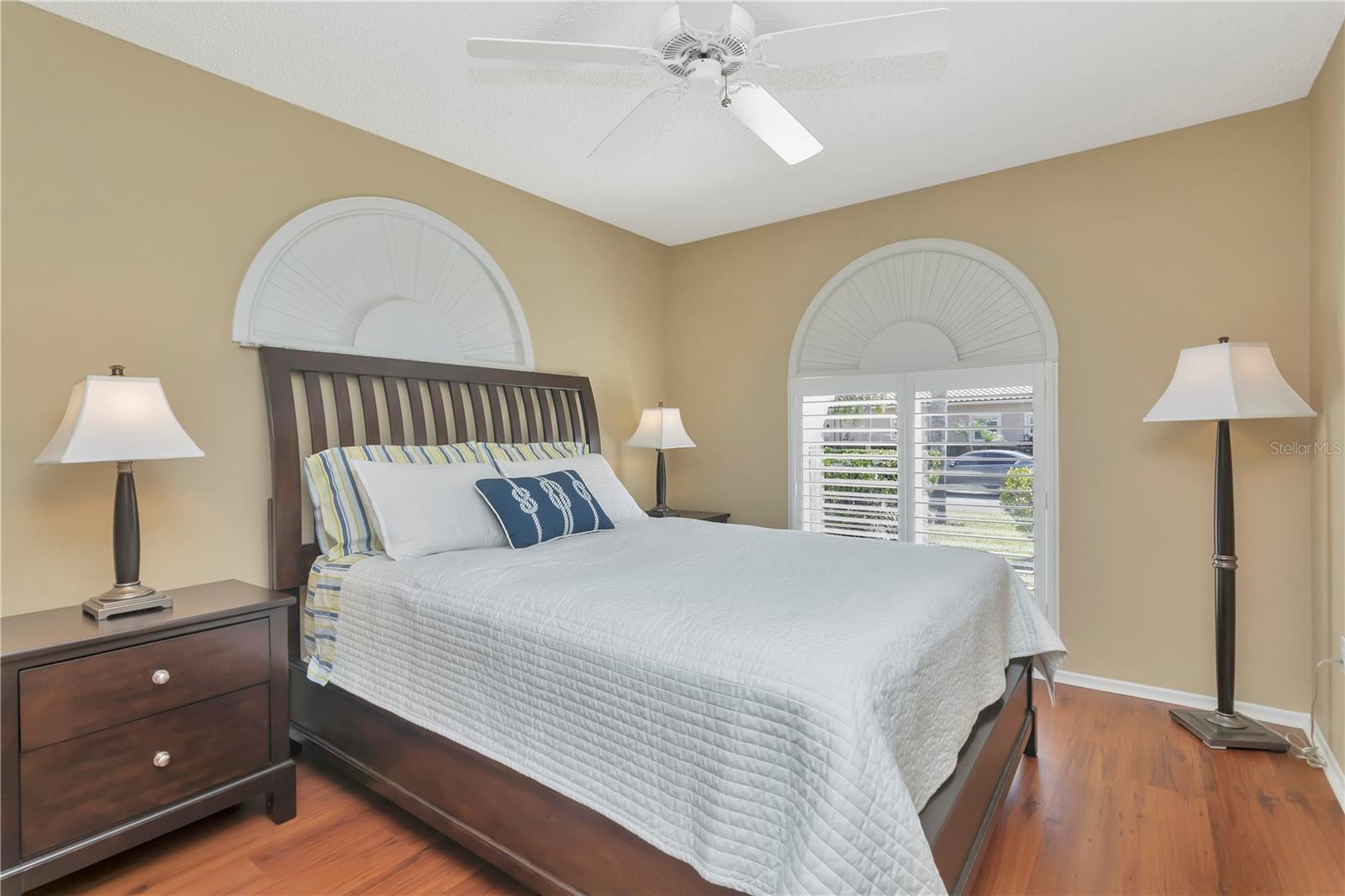 SALEM SQUARE UNIT 2 PH A - Residential