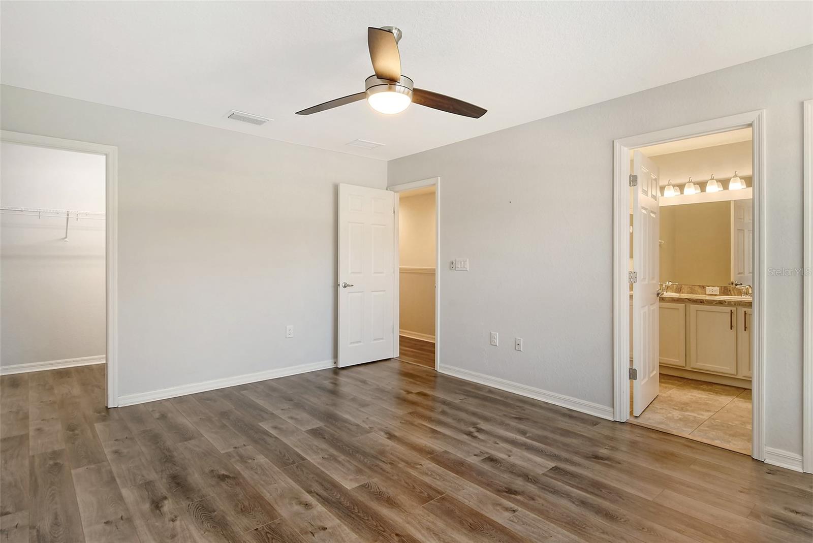 BRADFORD MANOR TWNHMS - Residential Lease