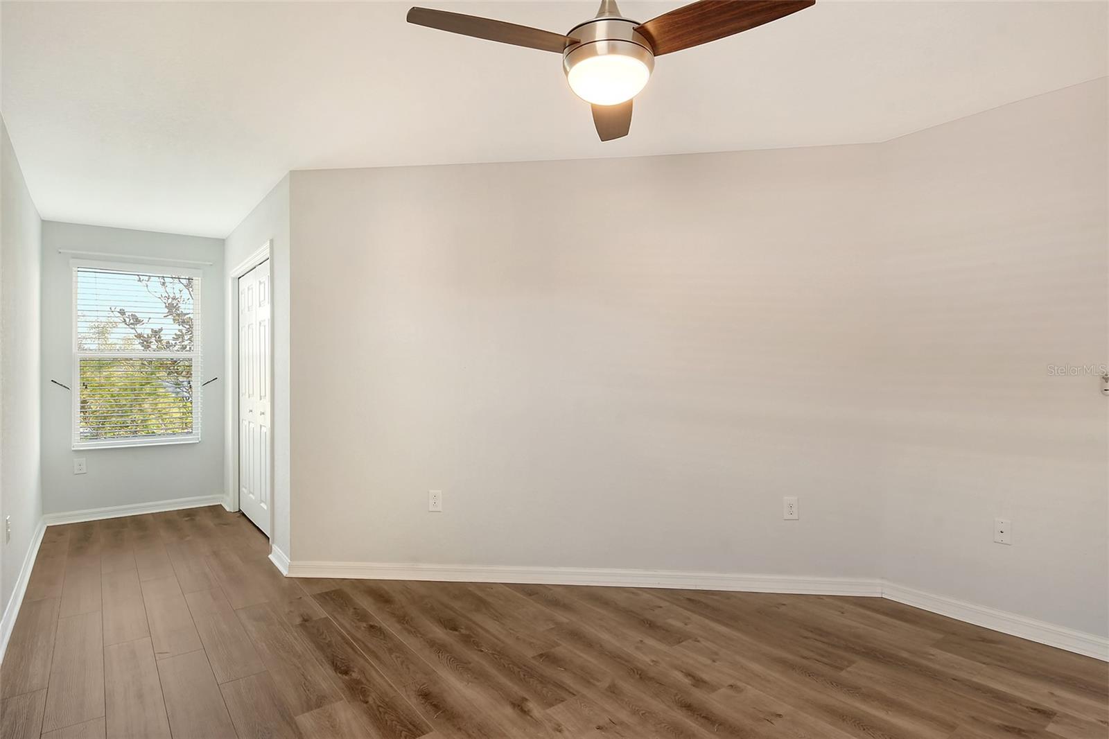 BRADFORD MANOR TWNHMS - Residential Lease