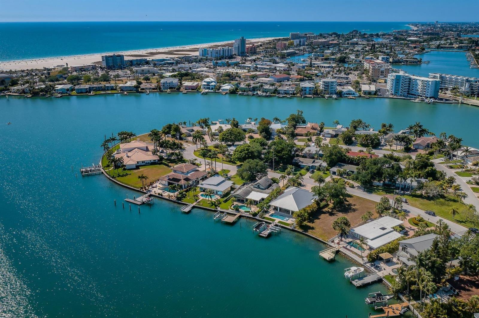 PARADISE ISLAND 1ST ADD - Residential