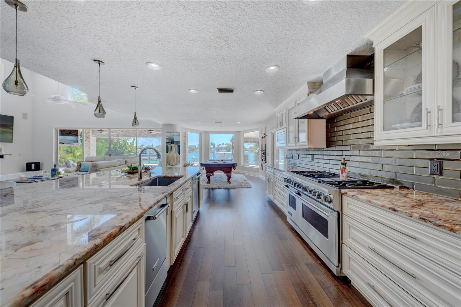 PARADISE ISLAND 1ST ADD - Residential