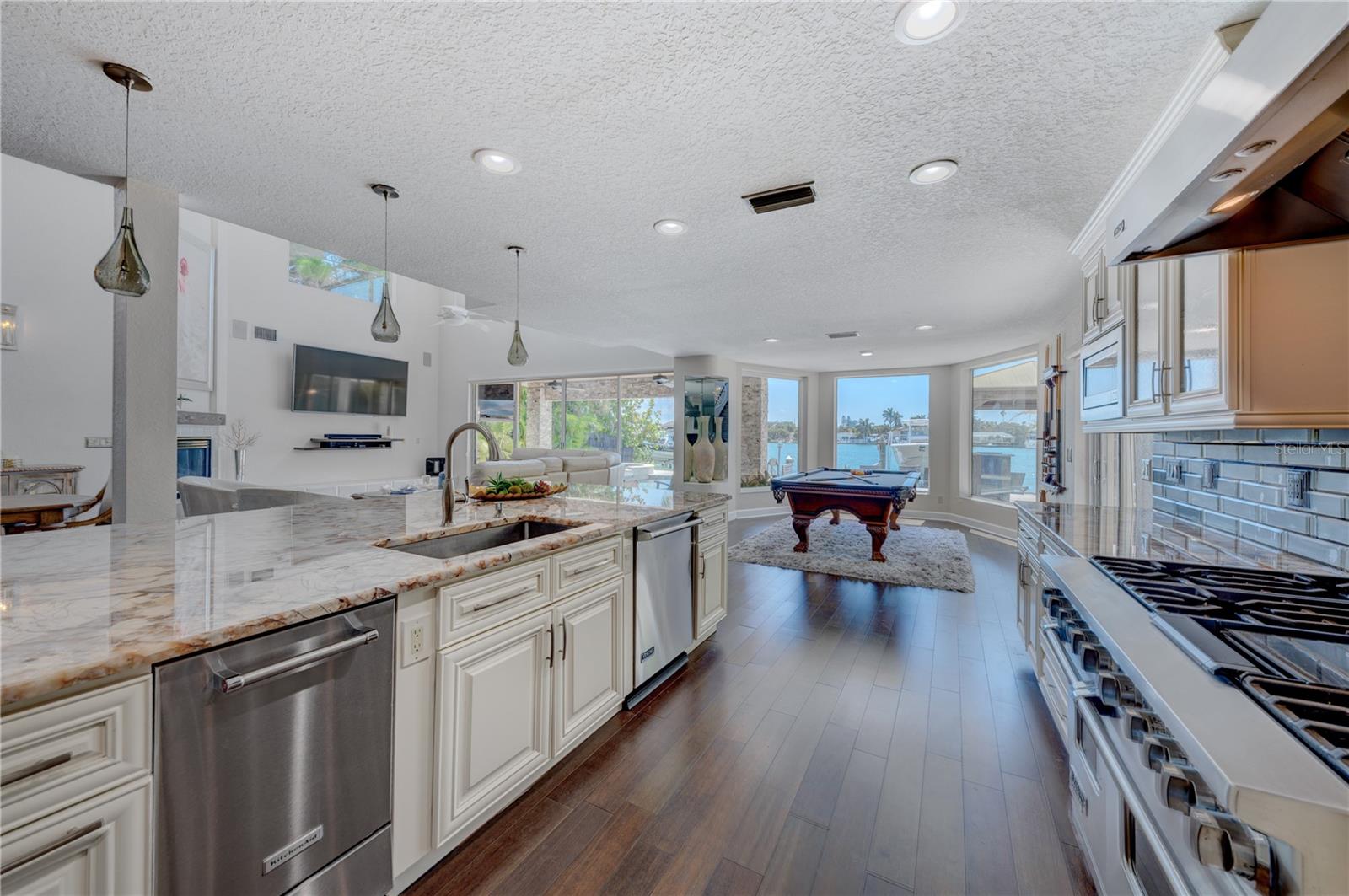 PARADISE ISLAND 1ST ADD - Residential