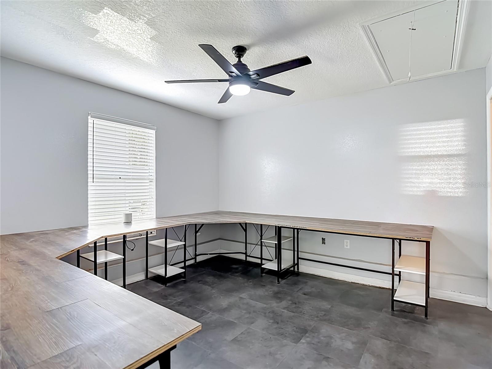 S1/2 NW1/4 SW1/4 NE1/4 12 26 21 - Residential