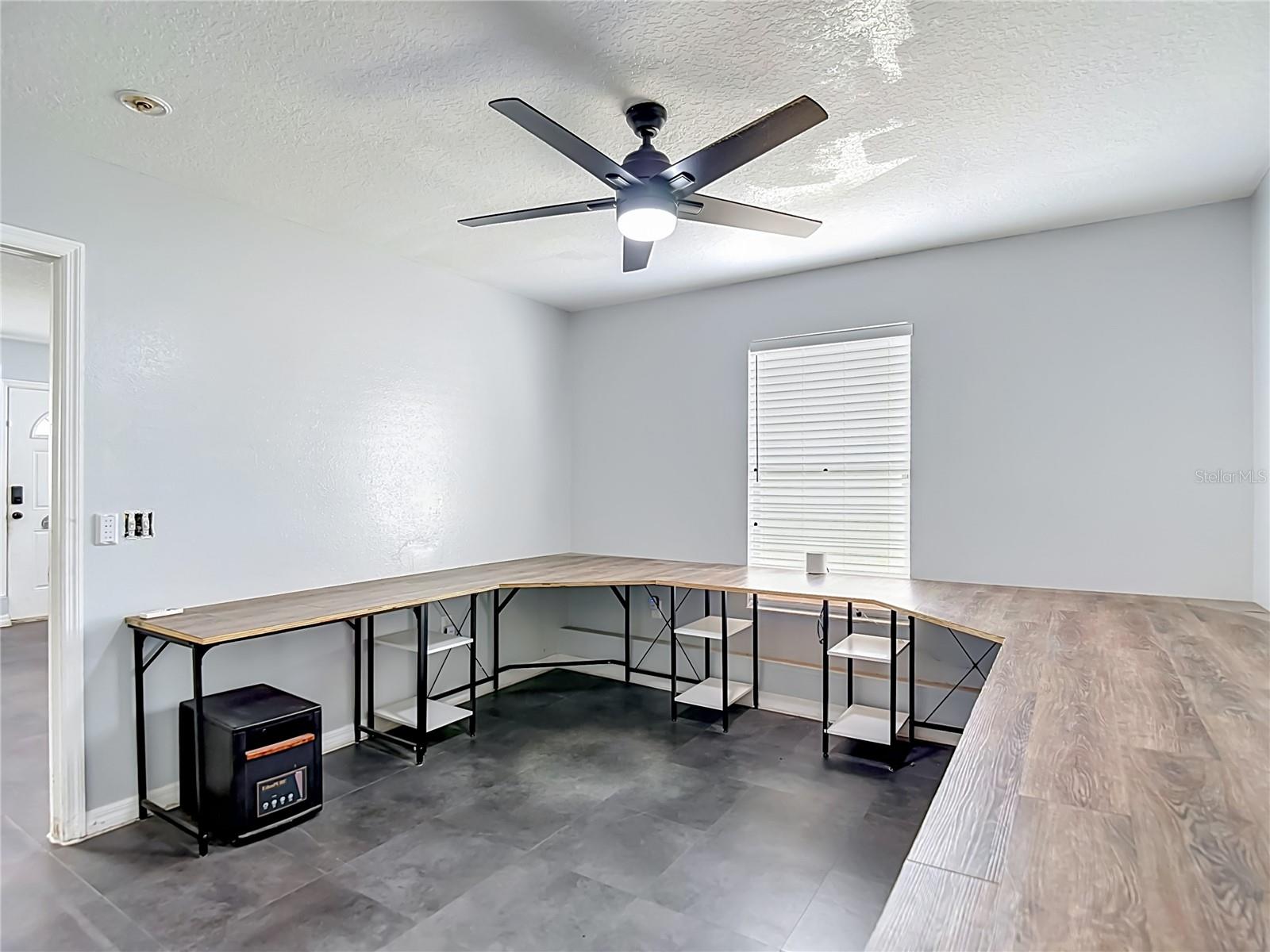 S1/2 NW1/4 SW1/4 NE1/4 12 26 21 - Residential