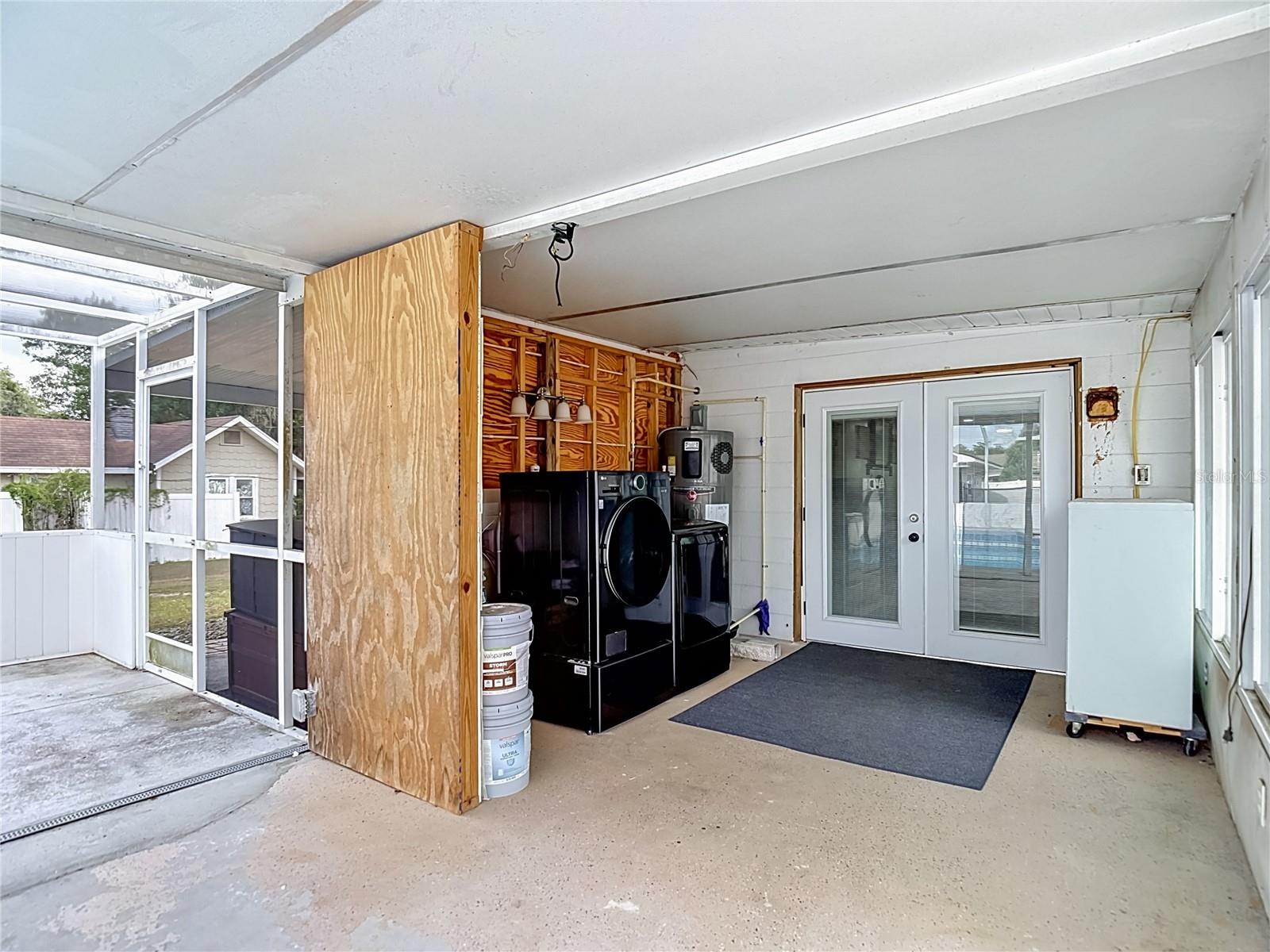 S1/2 NW1/4 SW1/4 NE1/4 12 26 21 - Residential