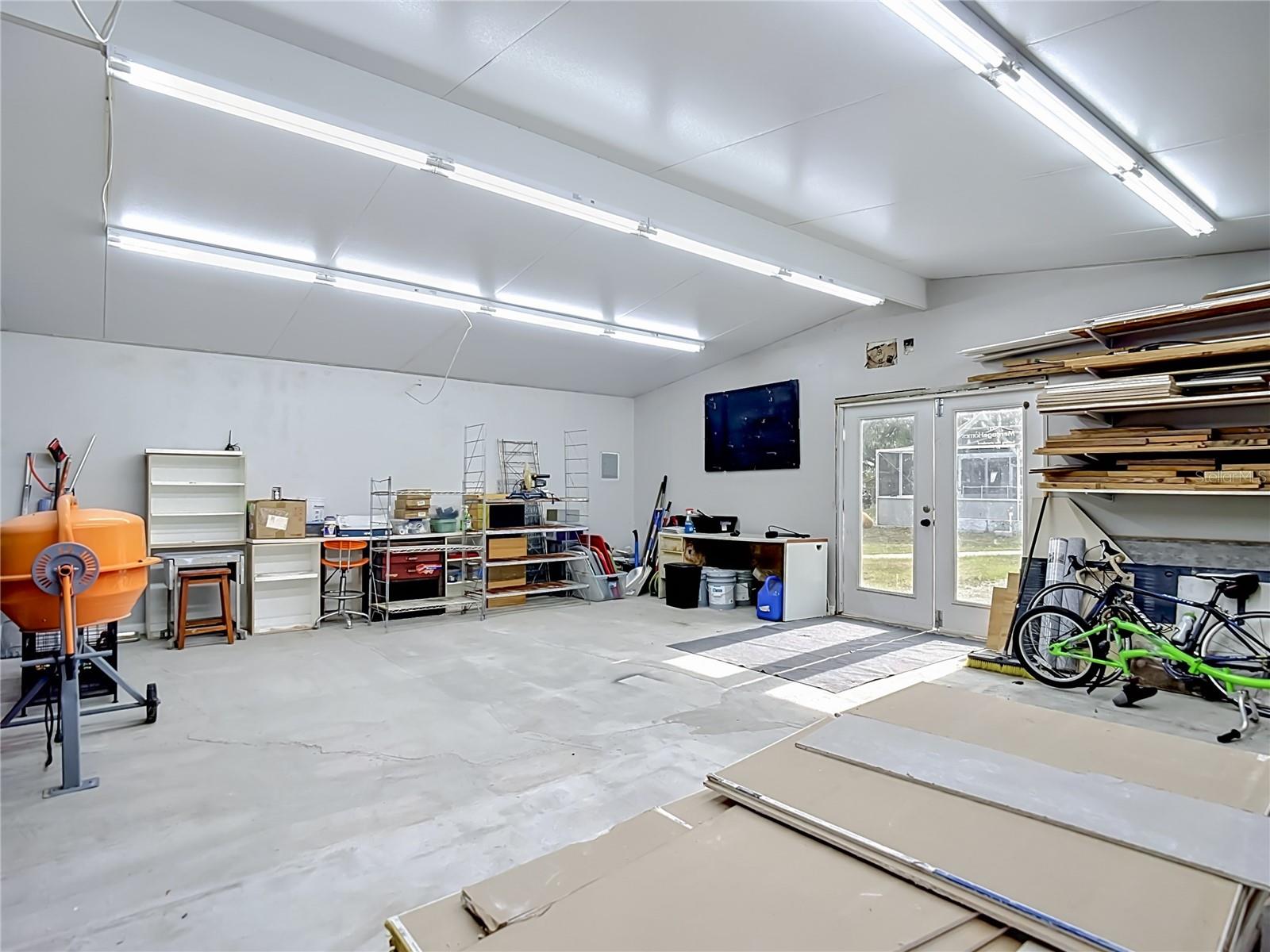 S1/2 NW1/4 SW1/4 NE1/4 12 26 21 - Residential