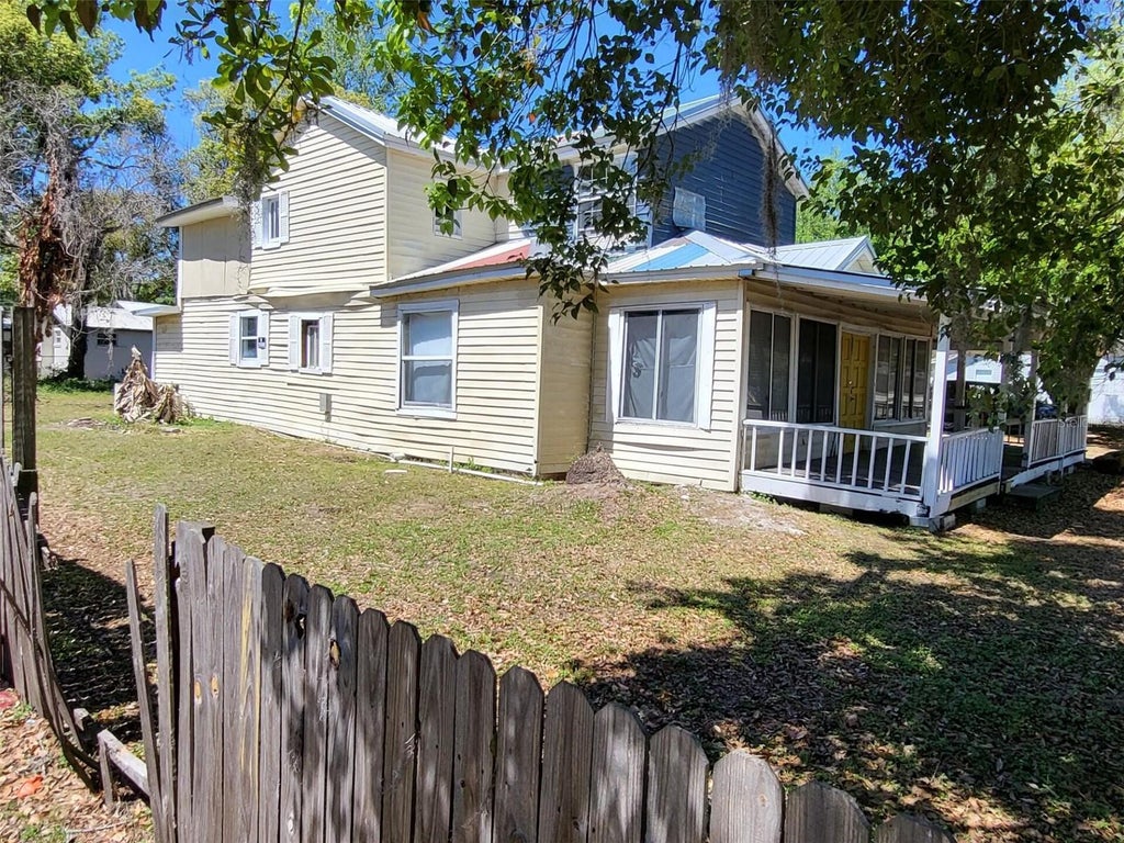 Photo of 3520 N Florida Avenue, Lakeland, FL 33805 (MLS # O6445442)