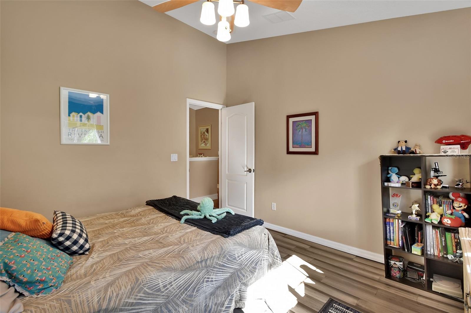 WESTMINSTER WOOD - Residential