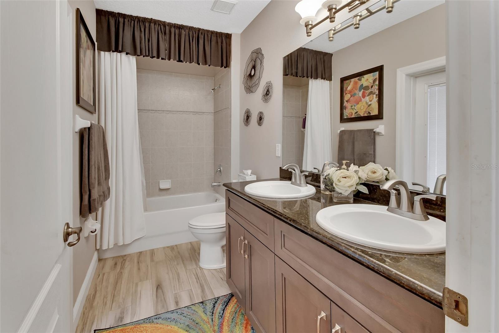 WESTMINSTER WOOD - Residential