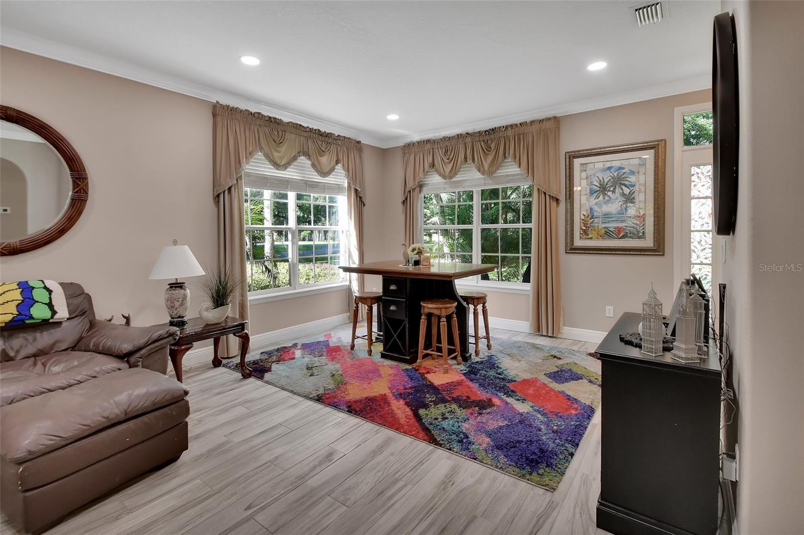 WESTMINSTER WOOD - Residential