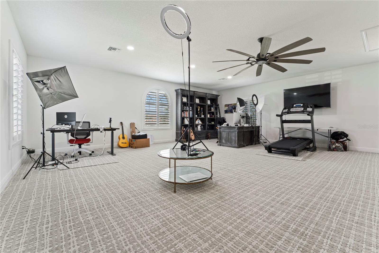 CHEVAL POLO & GOLF CL PHAS - Residential