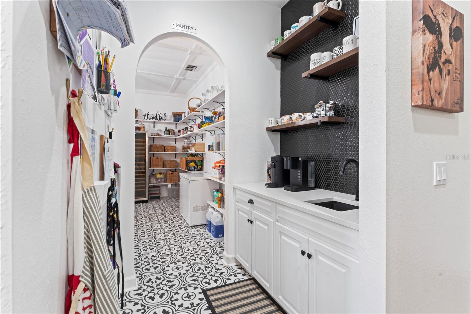 CHEVAL POLO & GOLF CL PHAS - Residential