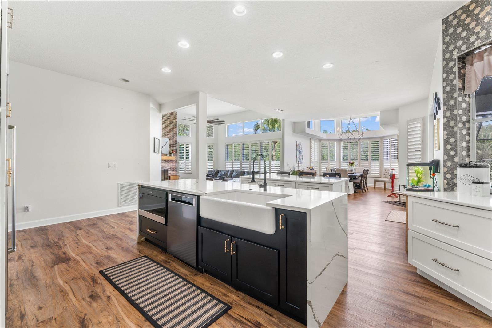 CHEVAL POLO & GOLF CL PHAS - Residential