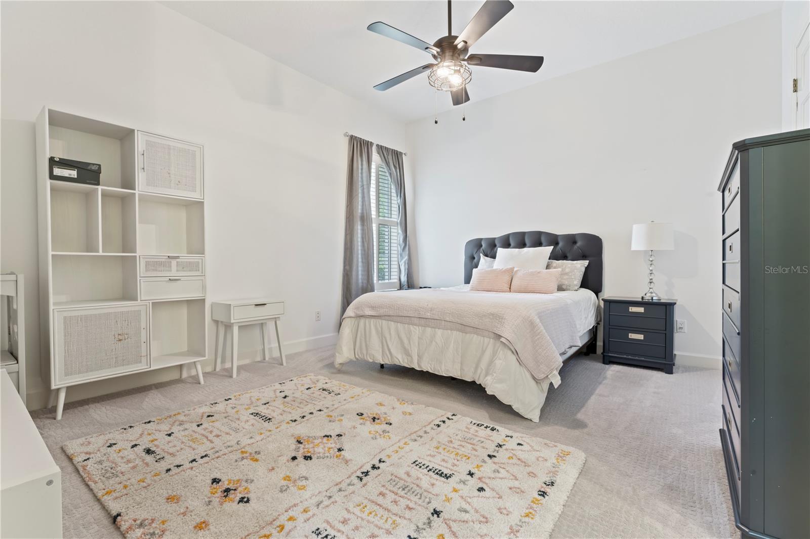 CHEVAL POLO & GOLF CL PHAS - Residential