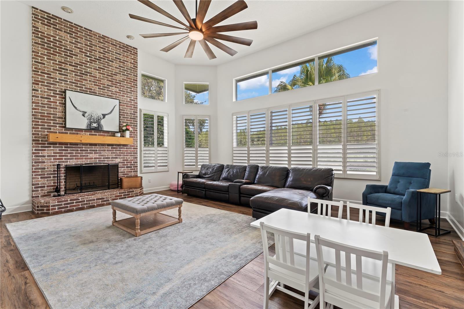 CHEVAL POLO & GOLF CL PHAS - Residential