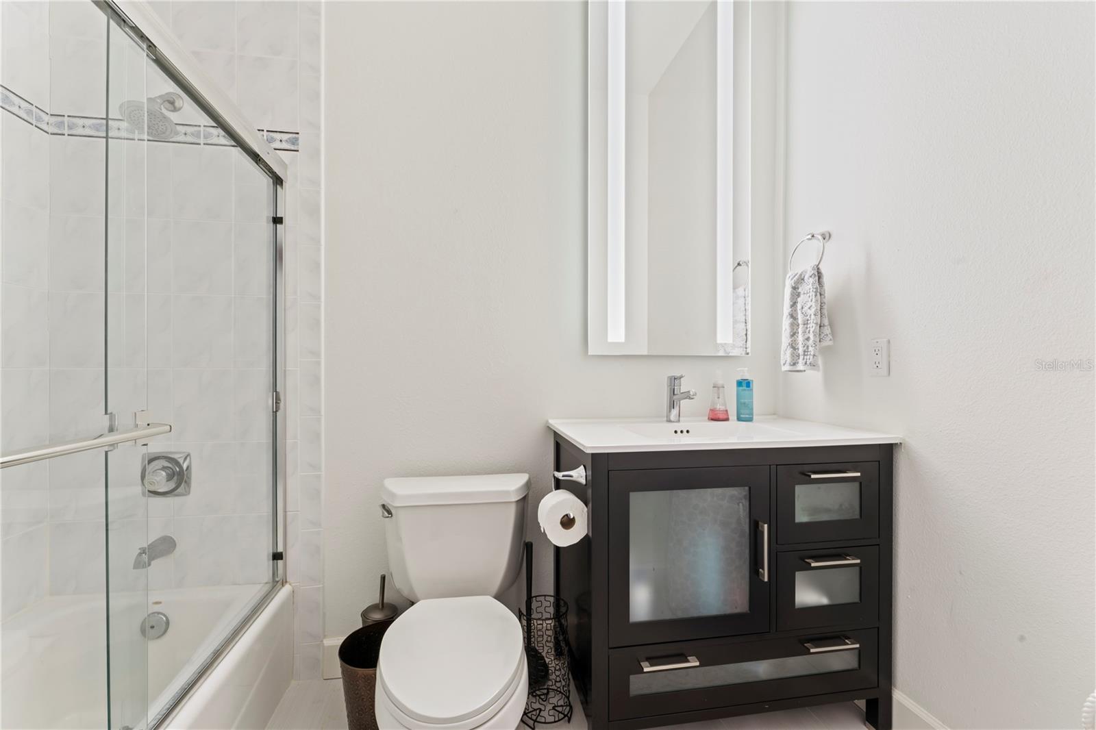 CHEVAL POLO & GOLF CL PHAS - Residential