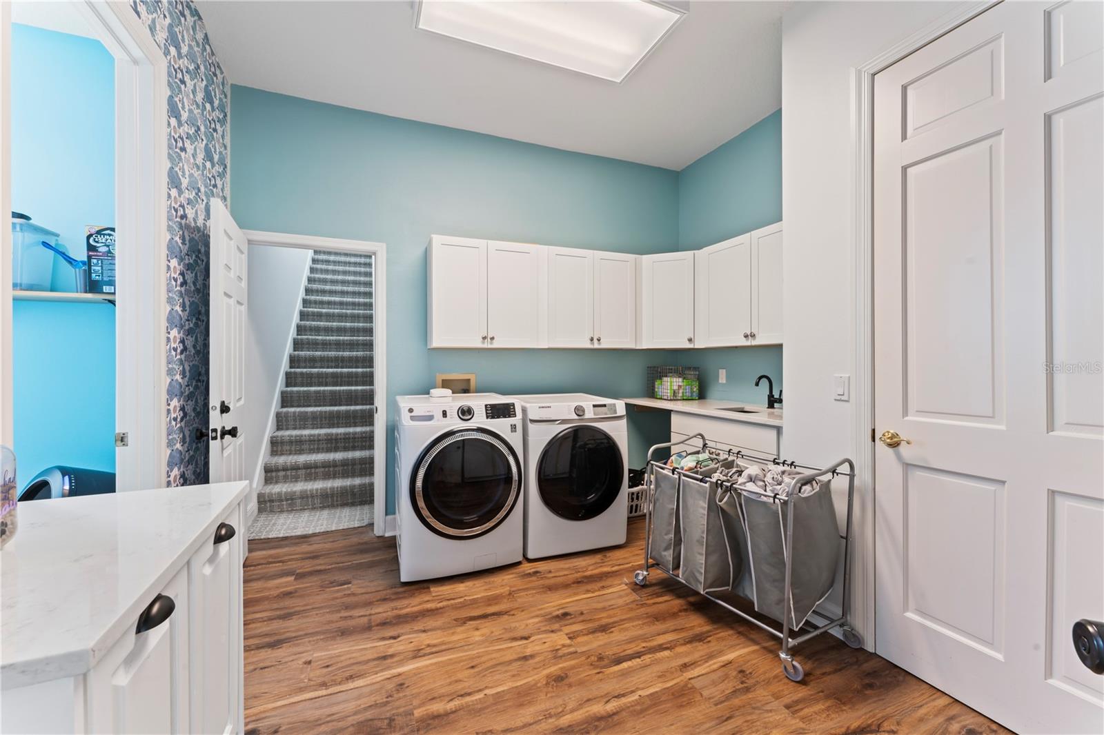 CHEVAL POLO & GOLF CL PHAS - Residential