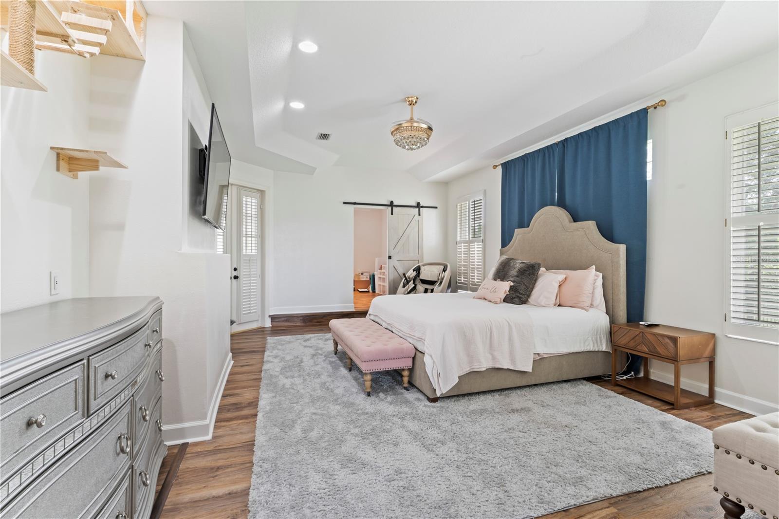 CHEVAL POLO & GOLF CL PHAS - Residential