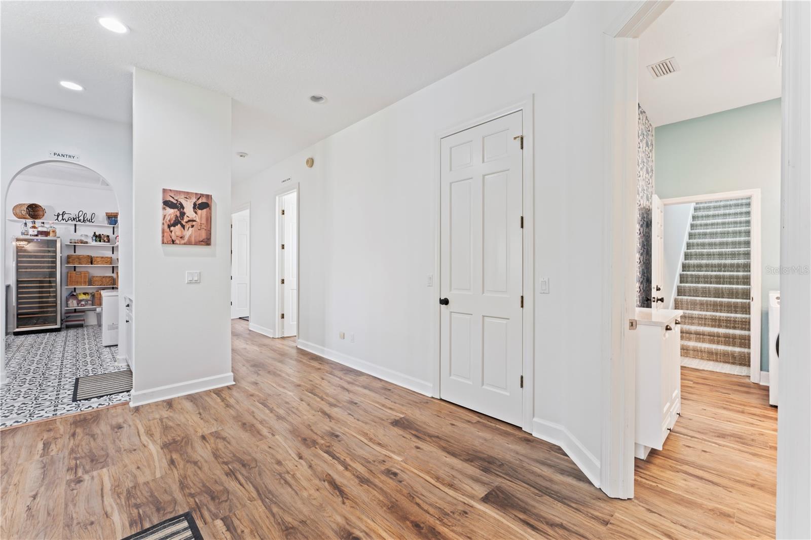 CHEVAL POLO & GOLF CL PHAS - Residential