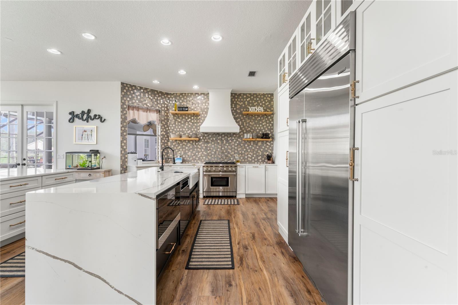 CHEVAL POLO & GOLF CL PHAS - Residential