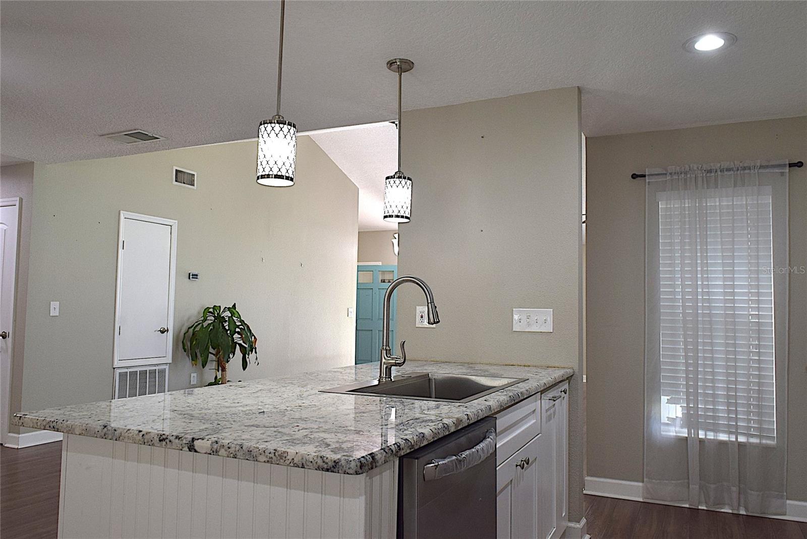 PEPPERMILL AT PROVIDENCE LAKES - Residential Lease