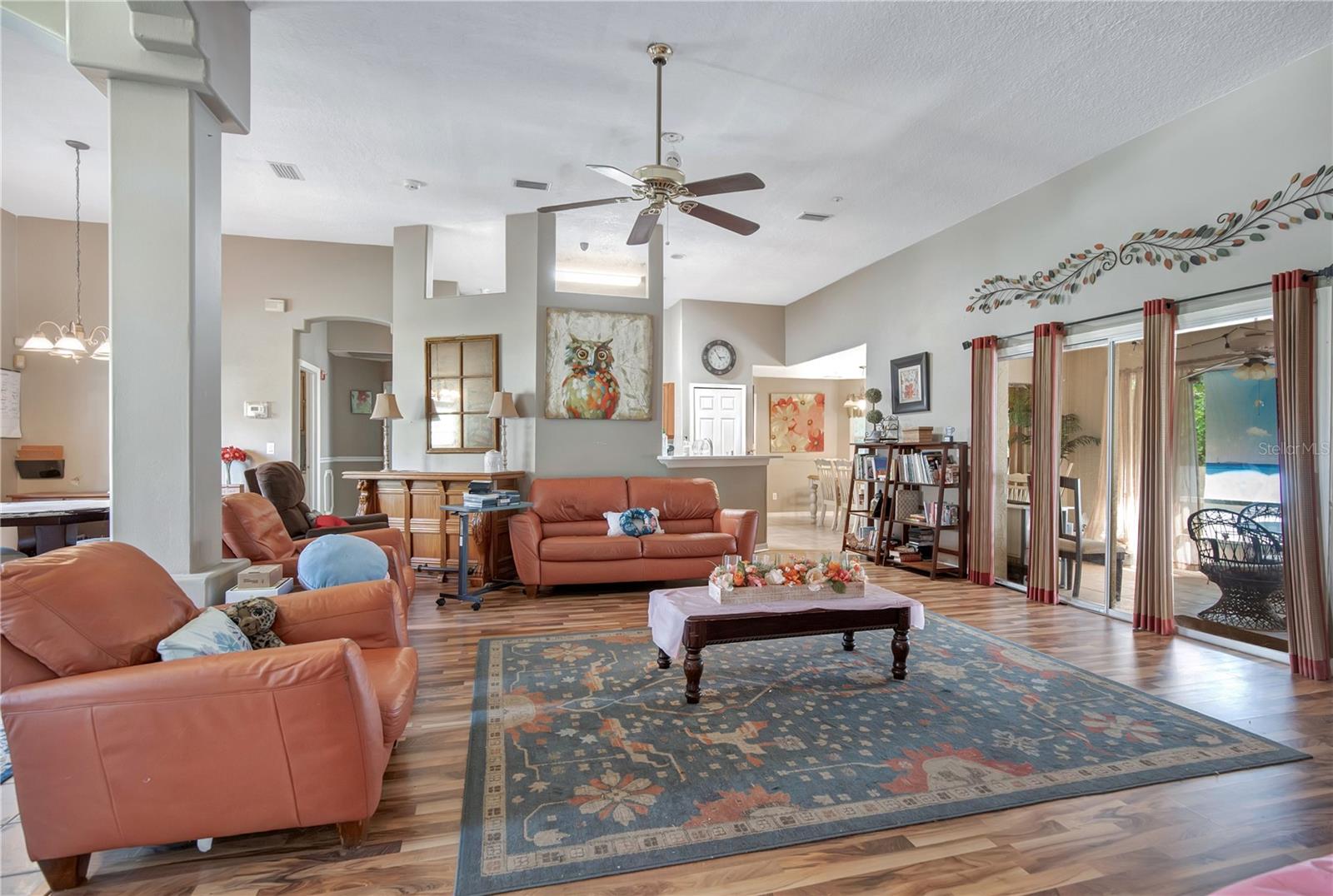 3739 SUNRISE OAKS DRIVE