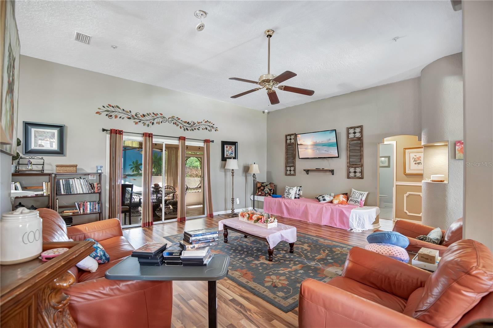 3739 SUNRISE OAKS DRIVE