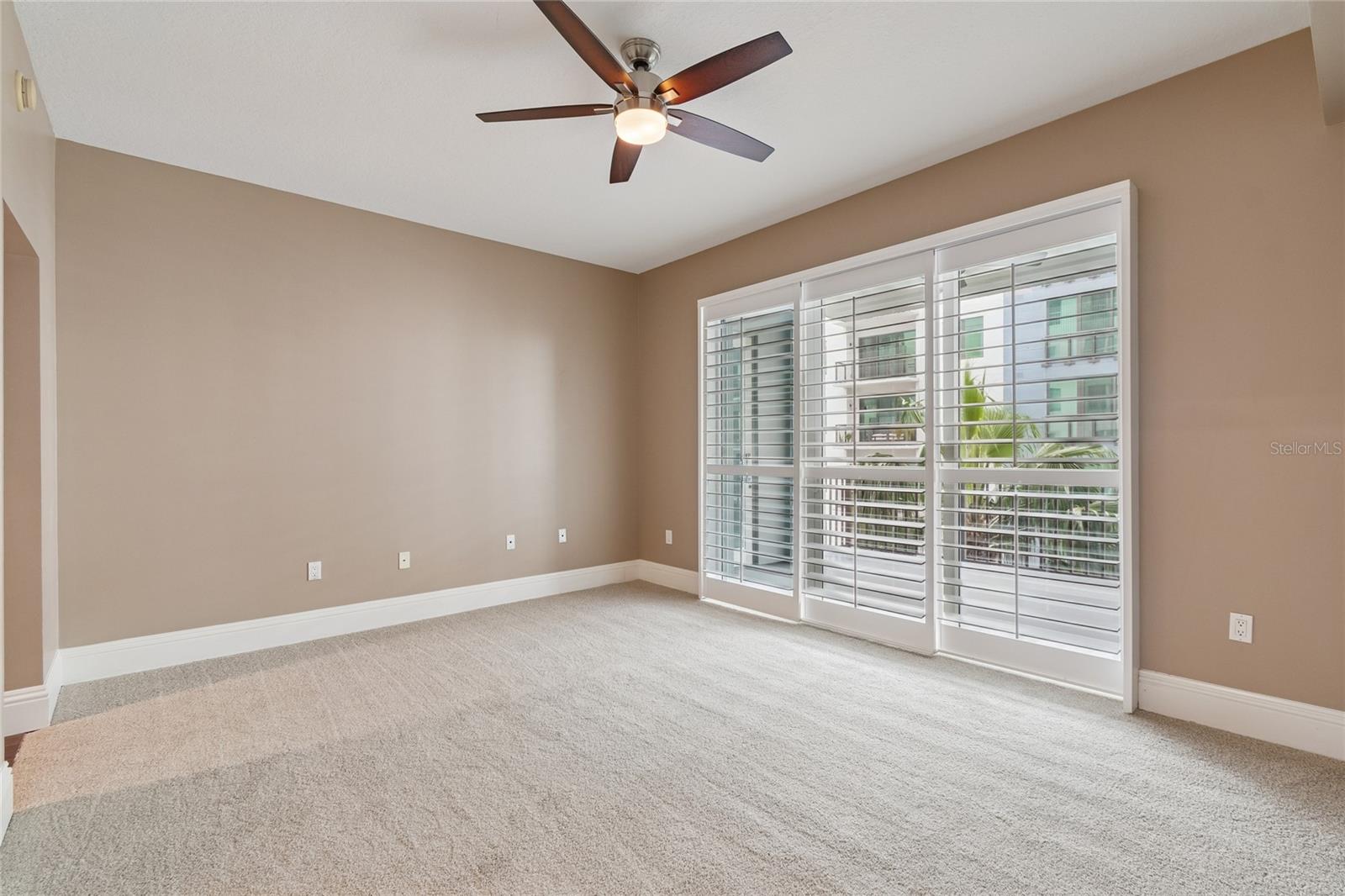 VENTANA A CONDO - Residential