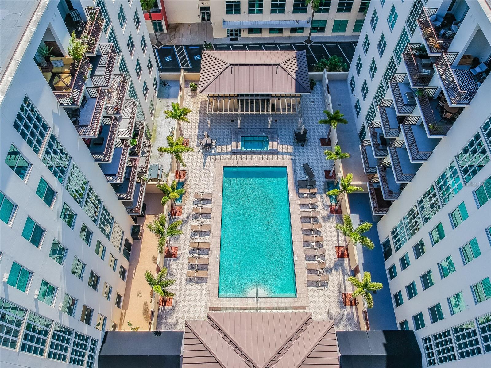 VENTANA A CONDO - Residential