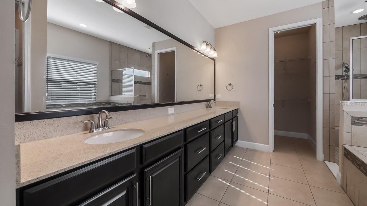 VENEZIA SOUTH - Residential