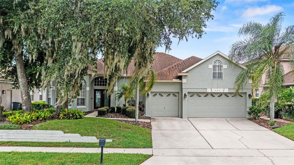 Photo of 121 Fig Tree Run, Longwood, FL 32750 (MLS # O6363718)