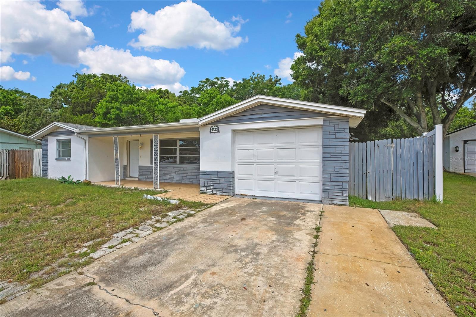 7225 SEASHORE DRIVE
