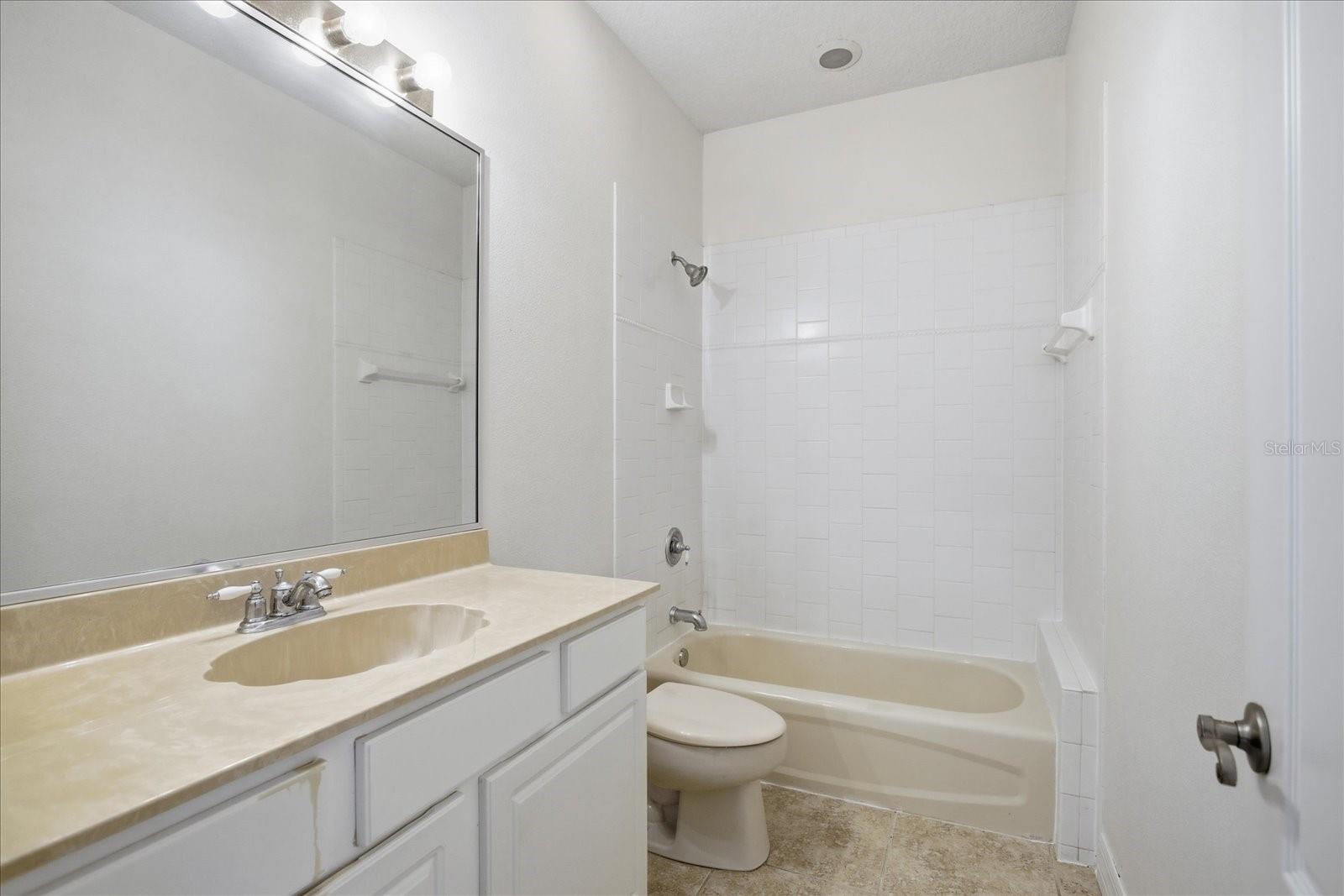 MAGNOLIA POINTE - Residential Lease