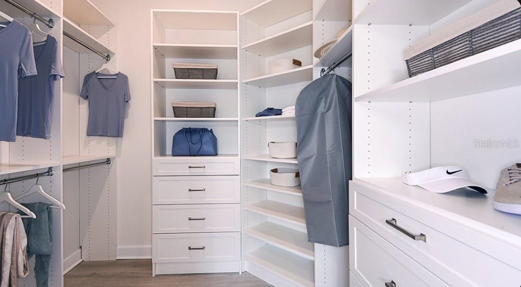 AZARIO ESPLANADE - Residential