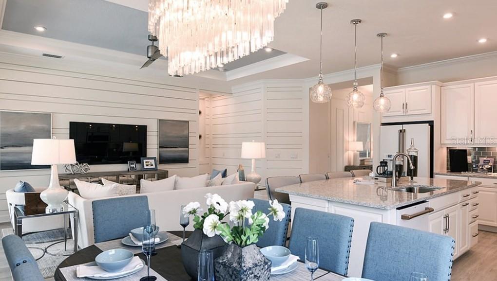 AZARIO ESPLANADE - Residential