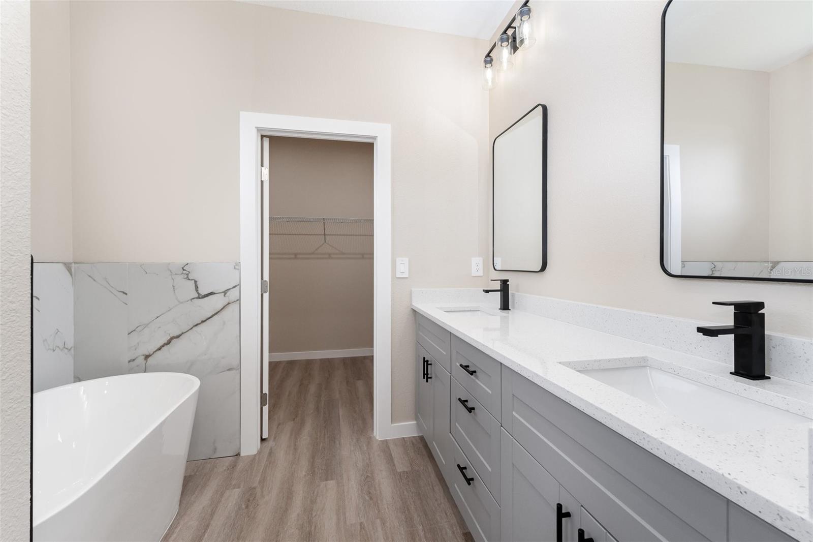 MARION OAKS UN 05 - Residential