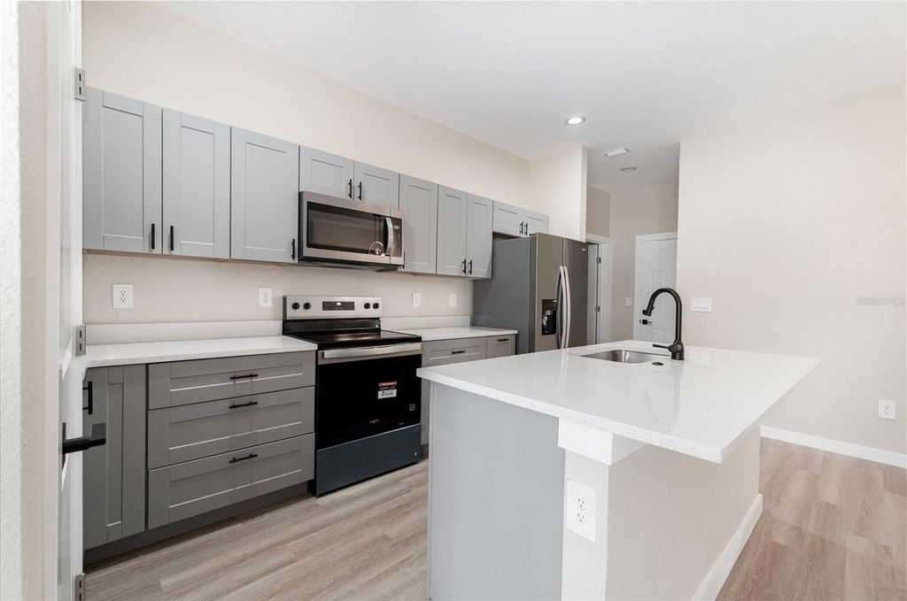 Photo of 15615 SW 49th Avenue Road, Ocala, FL 34473 (MLS # OM719948)