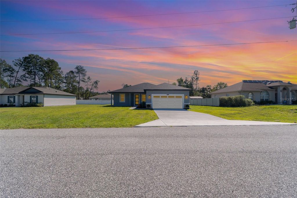 Photo of 15615 SW 49th Avenue Road, Ocala, FL 34473 (MLS # OM719948)