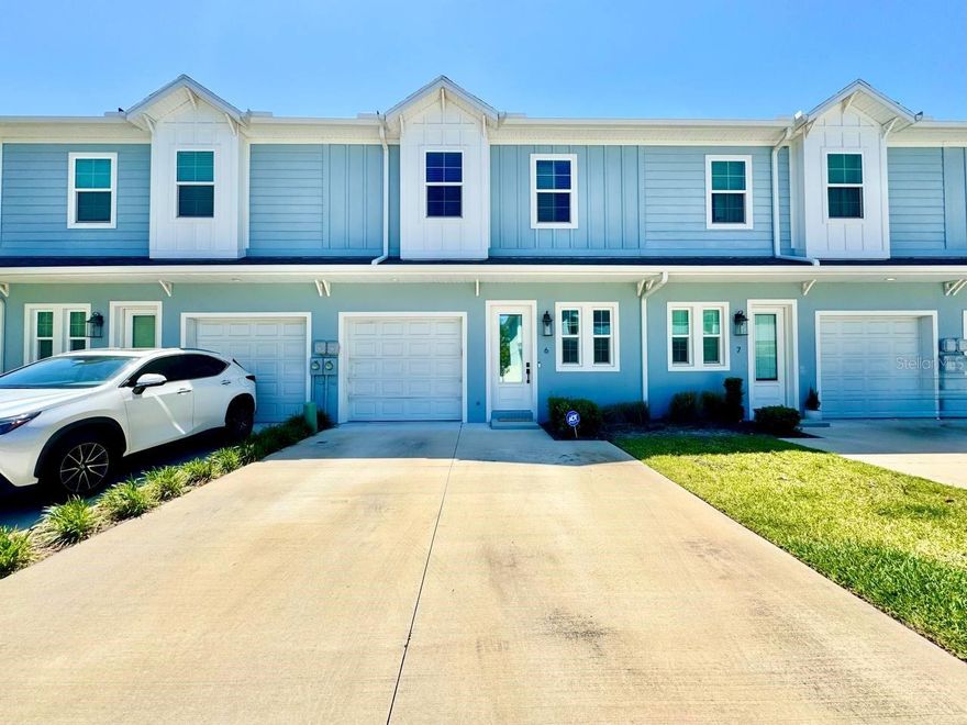 Bright and open 3BR/2.5BA home in Tampa, conveniently located near MacDill Air Force Base and South Tampa. This home features a spacious and functional layout, with a bright living and dining area and hardwood floors throughout. The well-equipped kitchen includes a backsplash and ample cabinetry.
Generously sized bedrooms offer plenty of closet space, while the primary suite includes a private bath. An additional half bath adds convenience for guests. Enjoy the fenced-in backyard, perfect for outdoor living.
With easy access to shopping, dining, major roadways, and just minutes from the waterfront and local parks, this home offers both comfort and convenience.
In addition to the advertised base rent, all residents are enrolled in the Resident Benefits Package (RBP) for $50.00/month, which includes HVAC air filter delivery, credit building to help boost your credit score with timely rent payments, utility concierge service making utility connection a breeze during your move-in, and much more. More details upon application. No HOA App. process required.
Occupied and available 06/01/2026. Up to 2 pets permitted at owner’s discretion. No aggressive breeds.