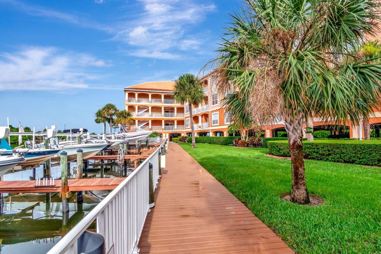 Wake up every day to a condo that faces the water with NO STORM DAMAGE — this beautifully upgraded 1 bed, 1 bath, 726 sq ft home blends modern living with resort-style amenities in one of South Tampa’s most desirable gated communities.
Flooded with natural light, the interior showcases bamboo floors (2017) and a complete package of 2019 renovations: a fully redesigned kitchen with new appliances, soft-close cabinetry, built-in storage, a Cascata custom depth sink, and new piping; a spa-like bathroom with tile flooring, a walk-in shower, and a bidet; and a spacious bedroom with a custom walk-in closet. Comfort continues with in-unit laundry, an energy-efficient split A/C system, and mirrored privacy film on the windows that reflects heat, reduces glare, and lowers energy bills. The current owners have taken exceptional care of this home, ensuring it is truly move-in ready.
Life at Culbreath Key means every day feels like vacation. Step outside and enjoy direct water views from your condo, take a sunset stroll along the beach-style walking paths, relax on the tanning deck by the pool, or launch your kayak from the private dock. Boat slips are available, and the community also offers a clubhouse with a waterfront gym, outdoor grills, dog park, car wash & vacuum station, covered garage parking, and brand-new elevators being installed now for ADA accessibility.
Only 7 miles (10 minutes) from Tampa International Airport and 12 miles (20 minutes) from St. Pete-Clearwater Airport. Downtown Tampa is 8 miles (11 minutes) and Downtown St. Petersburg is 15 miles (18 minutes). Located right down the street from the Bayshore Boulevard Trail, perfect for walking, jogging, or cycling along the waterfront
Waterfront views, modern upgrades, abundant natural light, and unmatched amenities — all in the heart of South Tampa. This condo isn’t just a home, it’s a lifestyle.