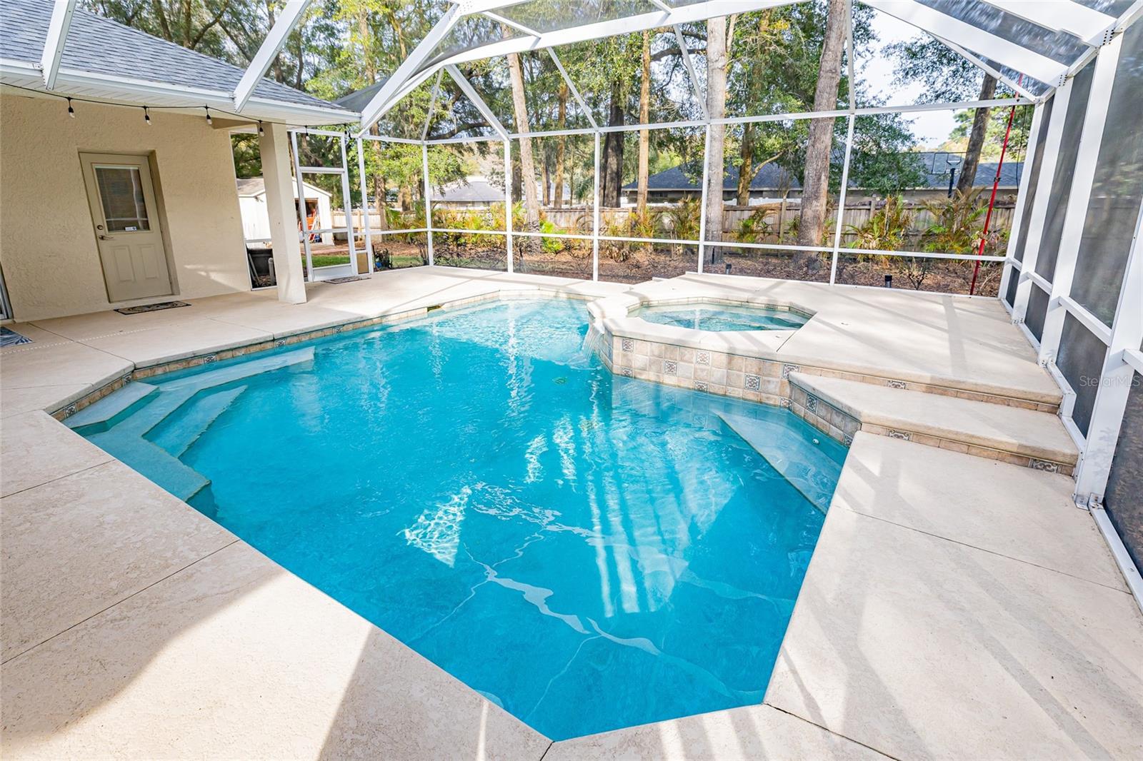 DALTON WOODS - Residential