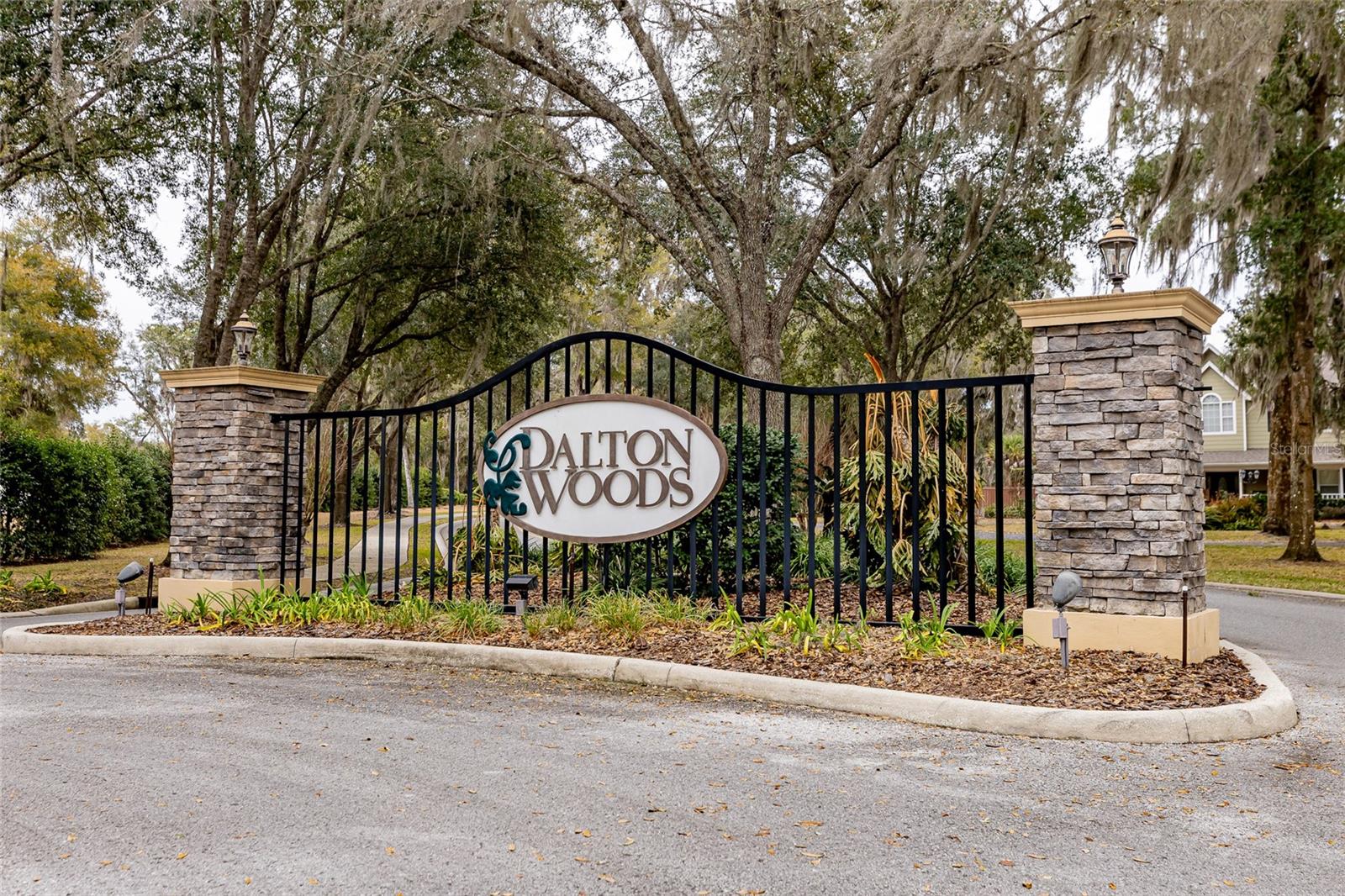 DALTON WOODS - Residential