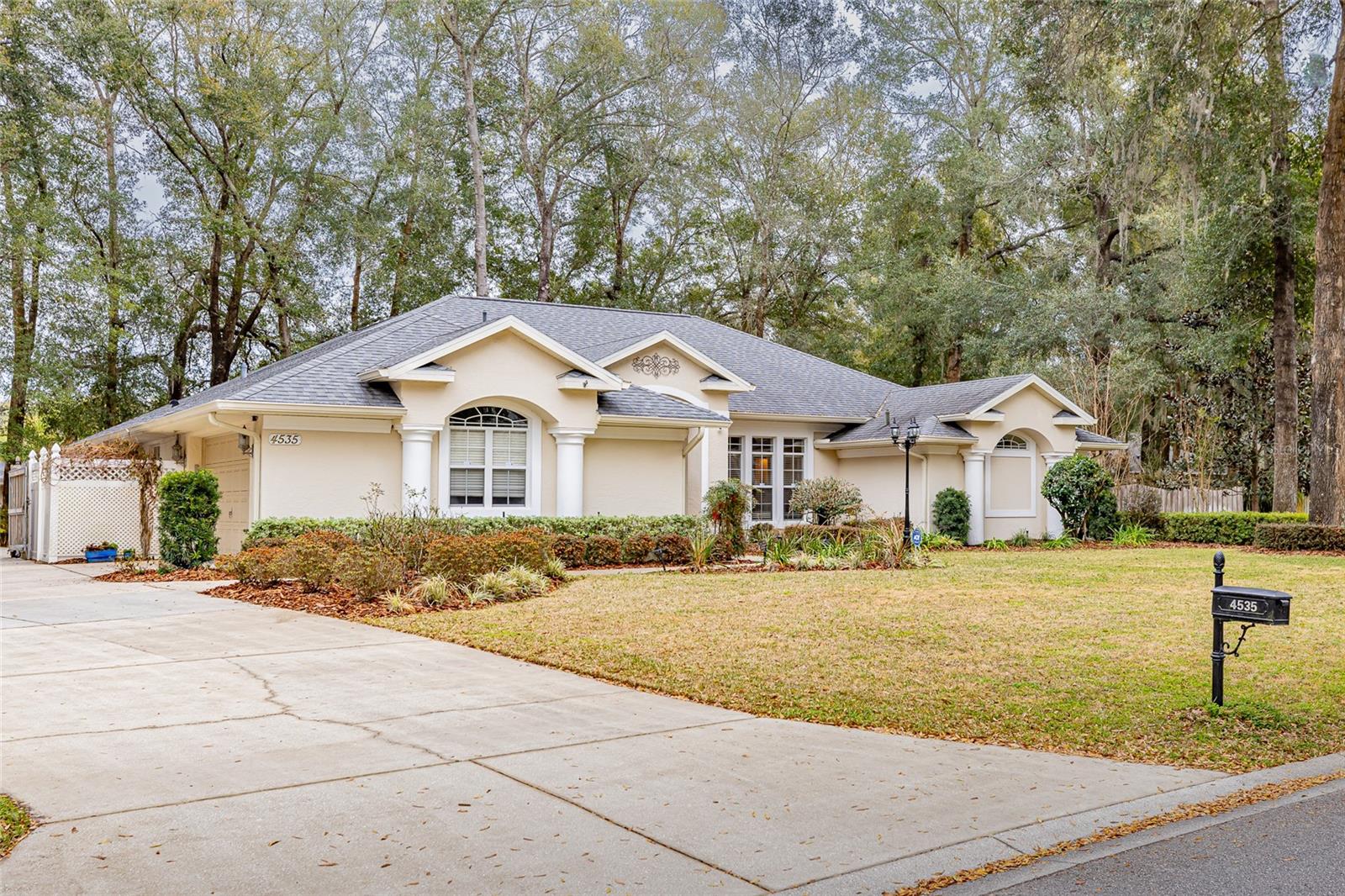 4535 SE 48TH PLACE ROAD