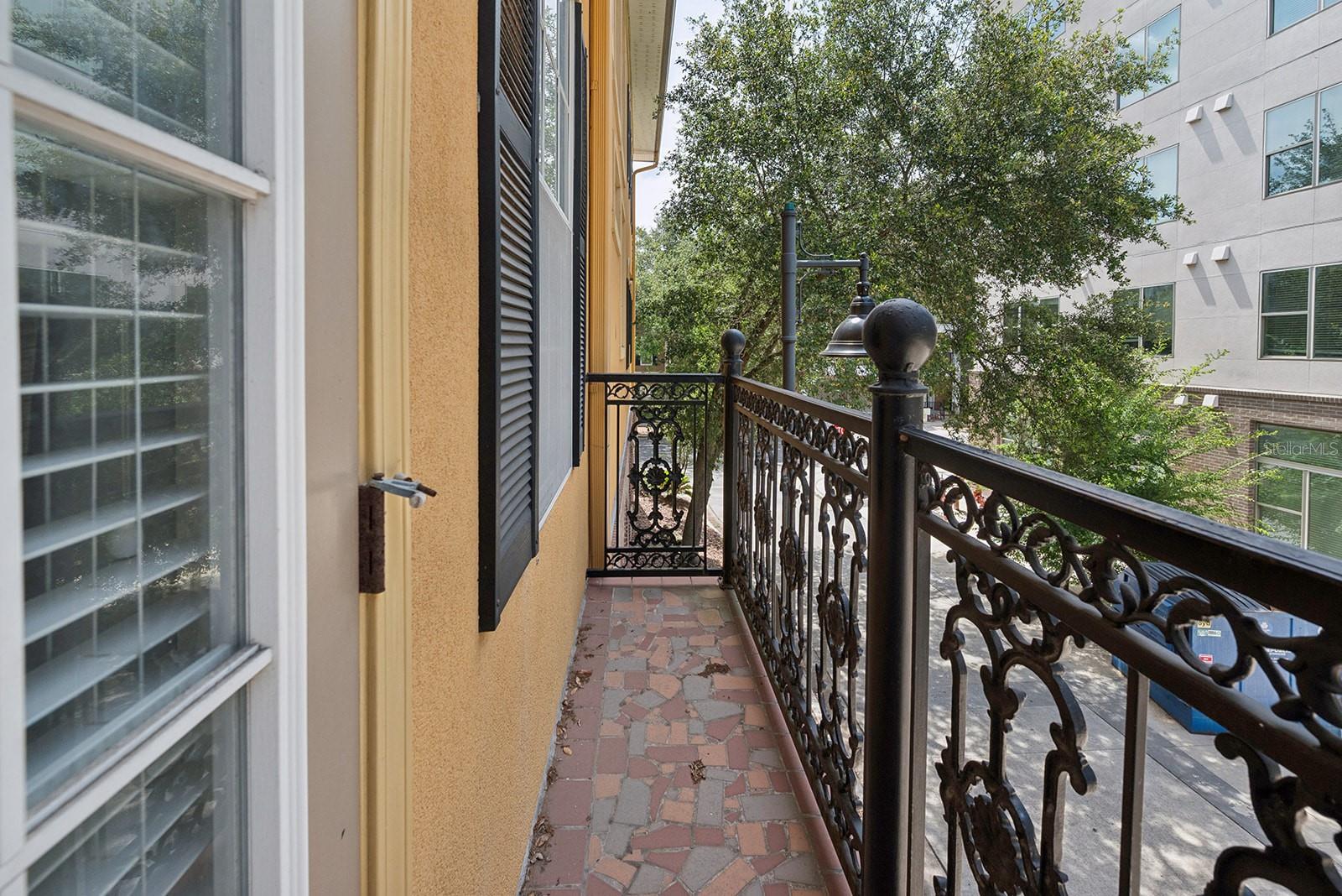 JACKSON SQUARE CONDO - Residential