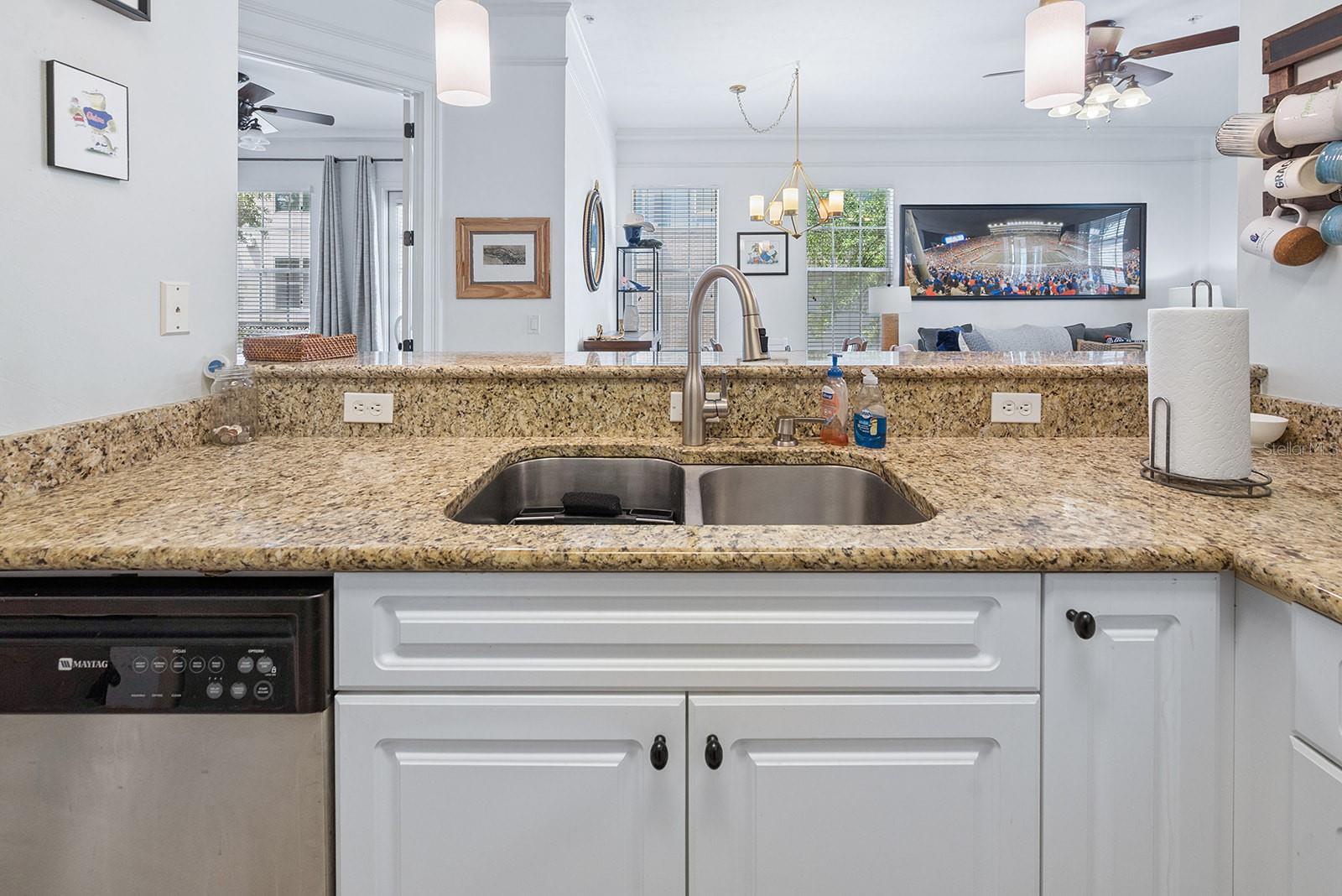 JACKSON SQUARE CONDO - Residential