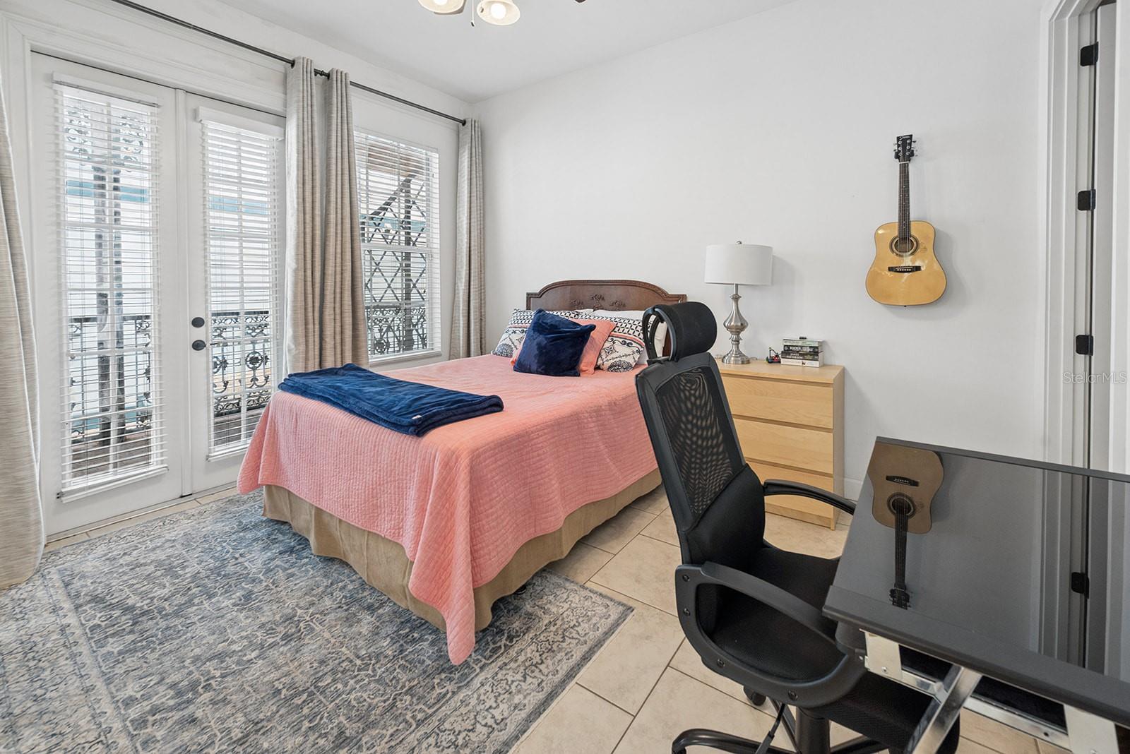 JACKSON SQUARE CONDO - Residential
