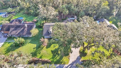 A home in LAKELAND